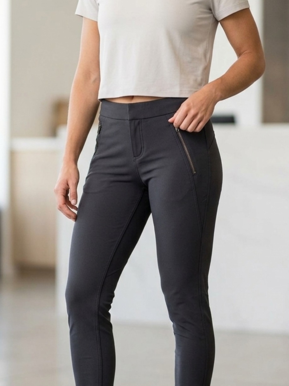 Athleta Headlands Hybrid Trail Cargo Tight Skinny Hiking Pants Grey Black Size 4